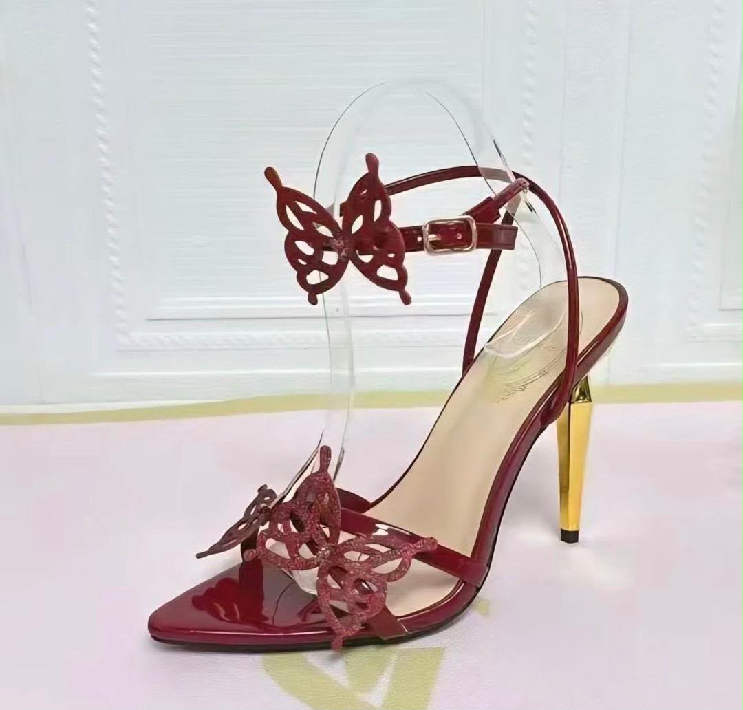 nos chaussures acomplissent votre beauté